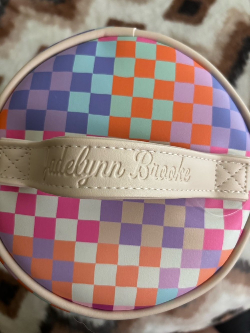 Barrel Toiletry Bag - Picture 2 of 6